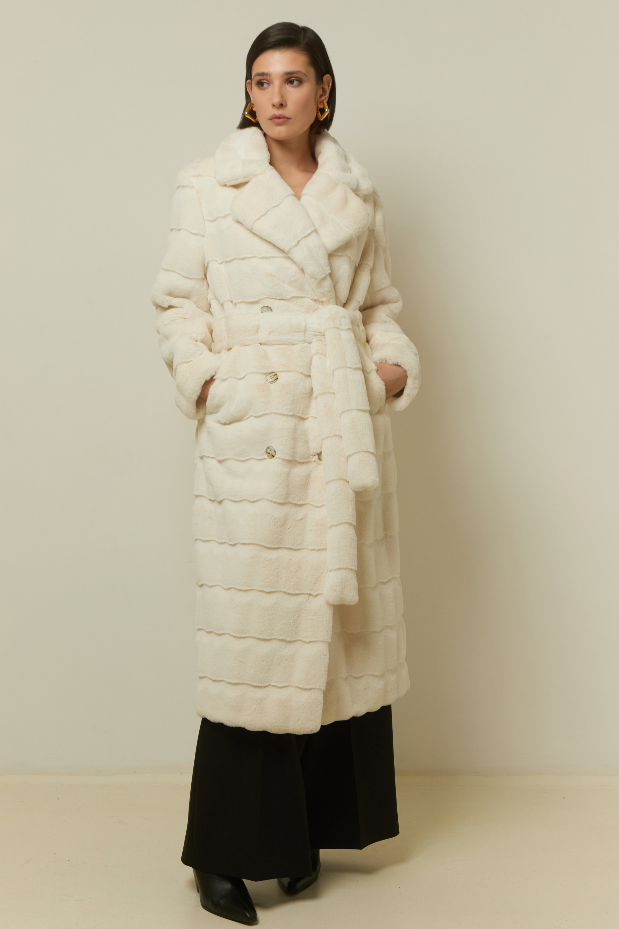 Пальто женское демисезонное 1-207. Фото 1.