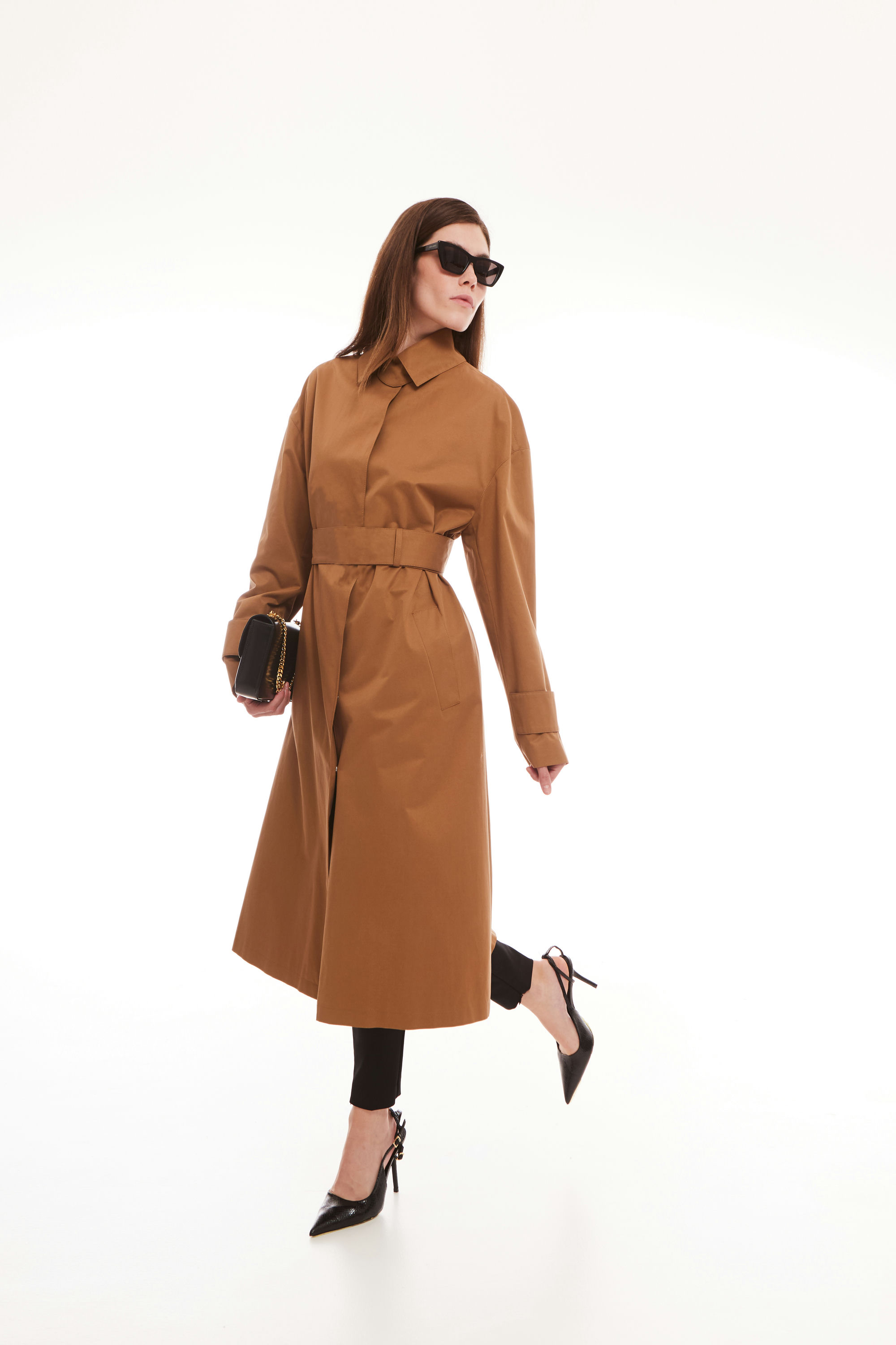 ПЛАЩ ЖЕНСКИЙ 2-1200