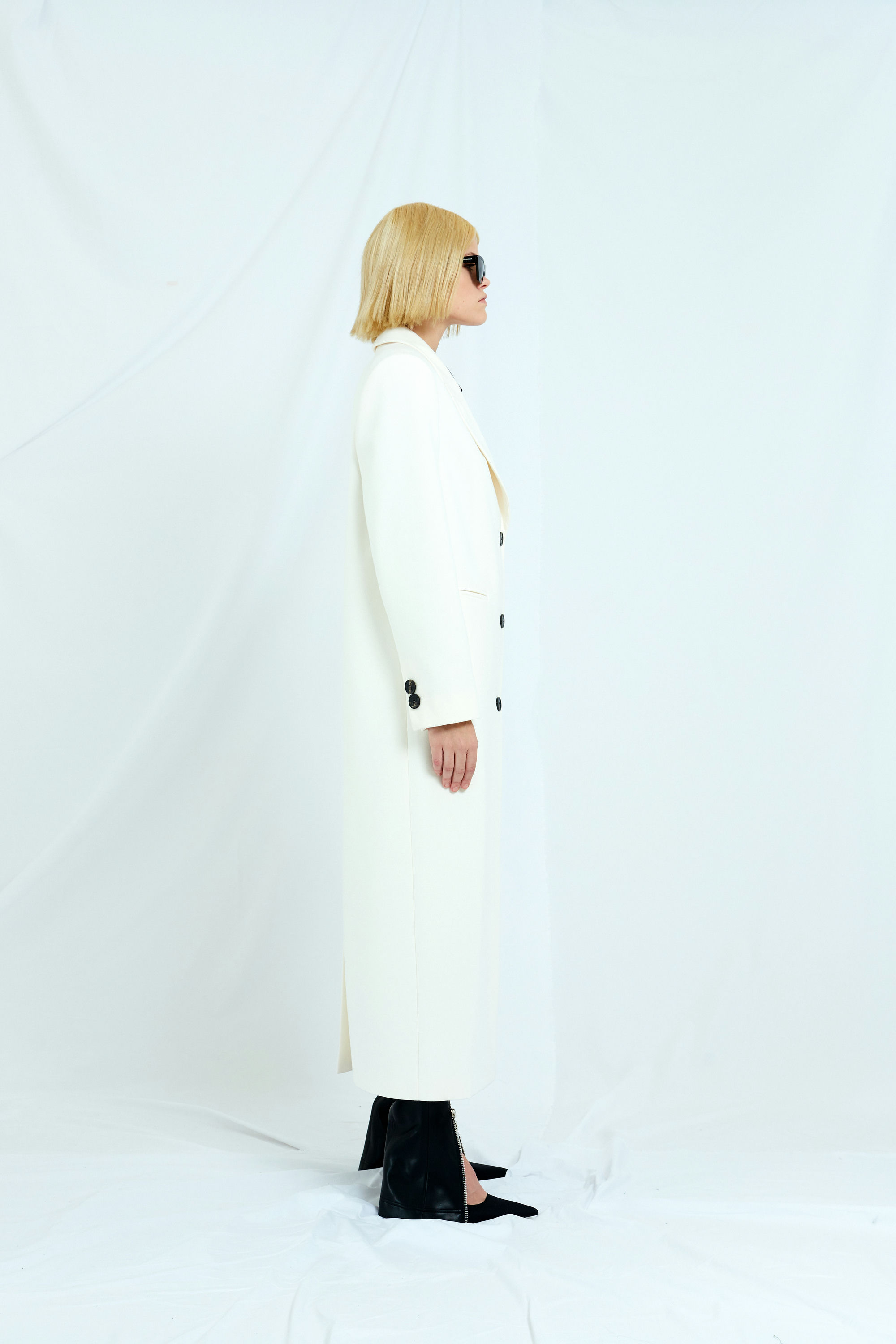 ПАЛЬТО ЖЕНСКОЕ ДЕМИСЕЗОННОЕ 1-819