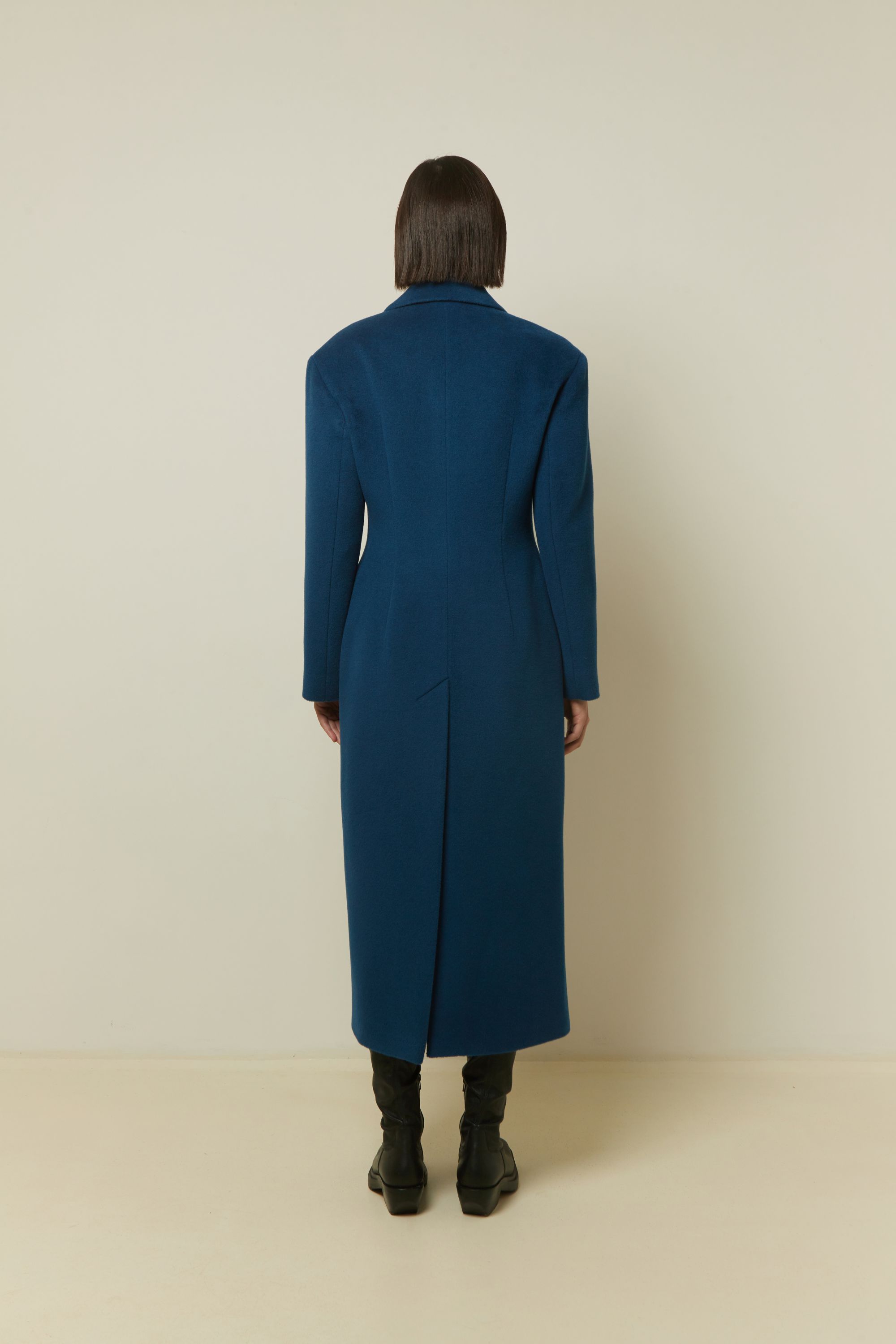Пальто женское демисезонное 1-09. Фото 4.
