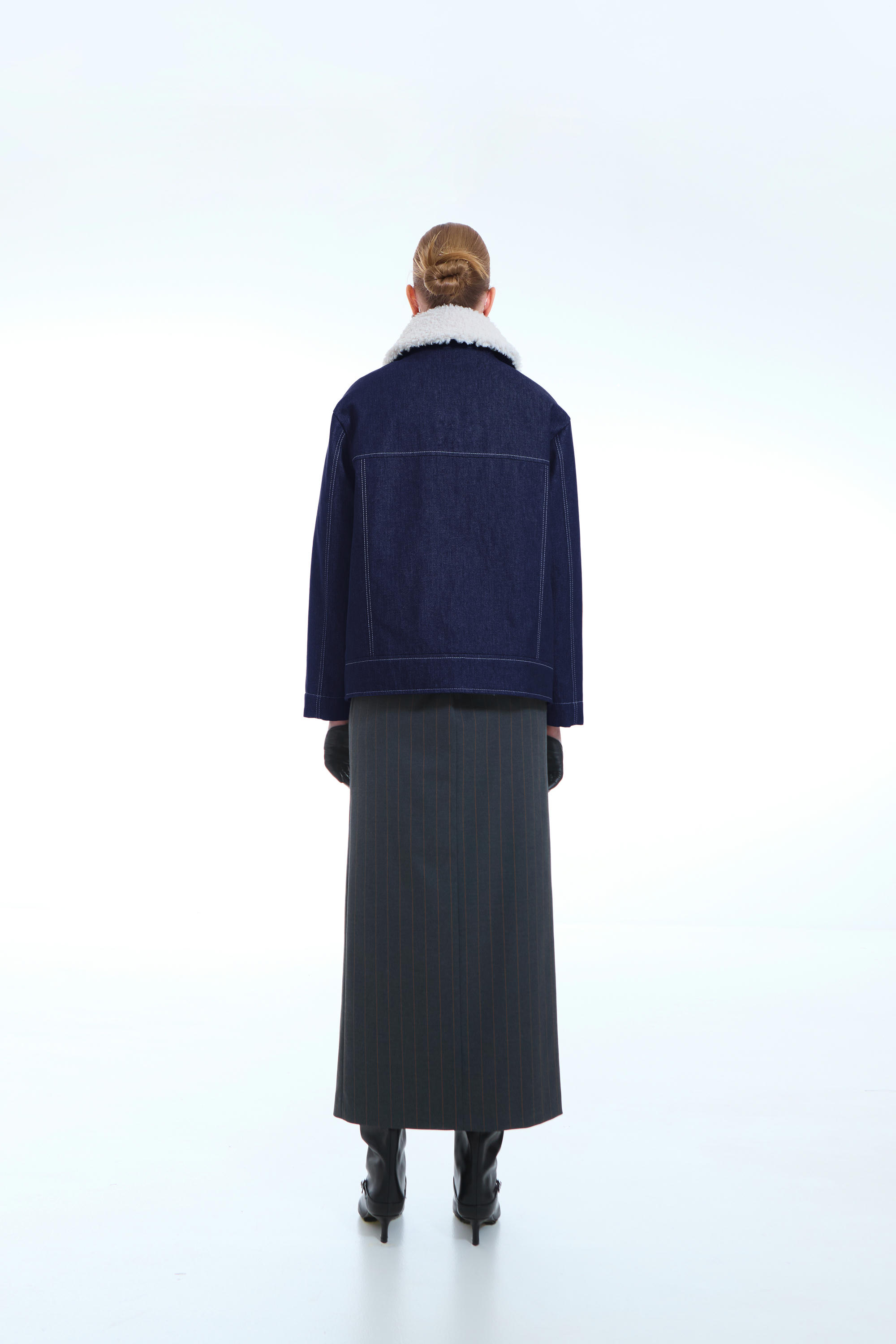 КУРТКА ЖЕНСКАЯ УТЕПЛЕННАЯ 4S-1591